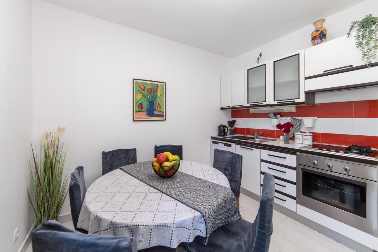 Apartman Porto Ploce  Zewnętrze zdjęcie